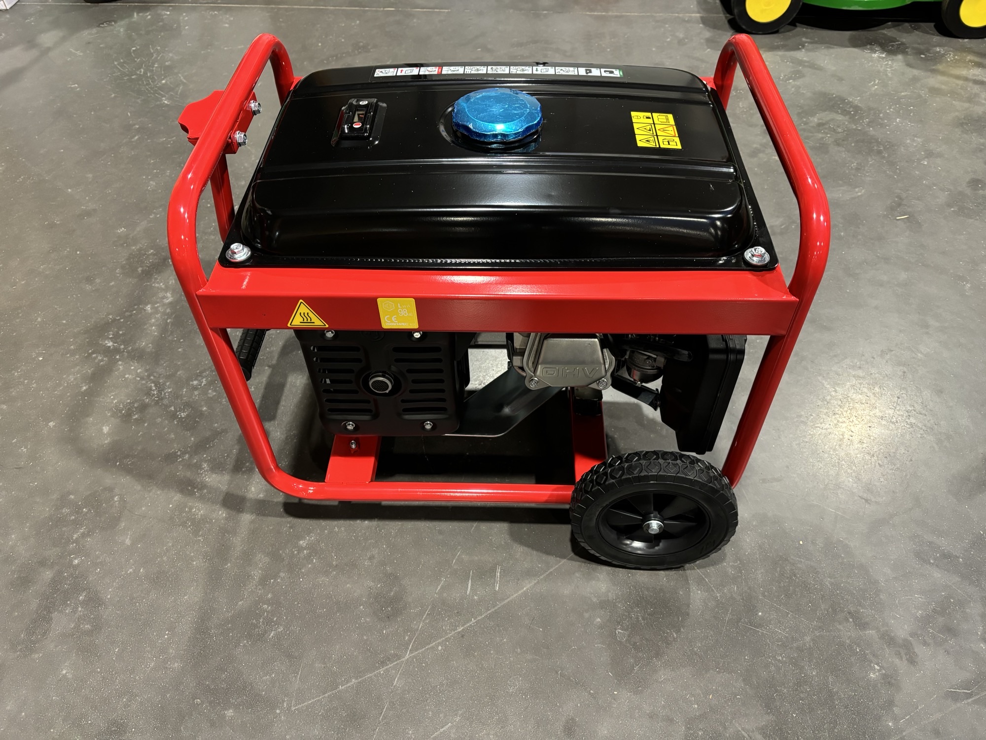 PRAMAC EM 3300 AVR – Image 3