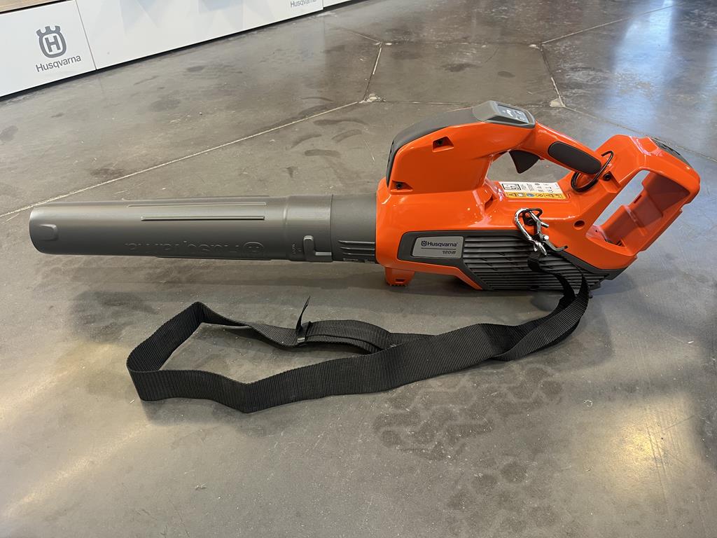 HUSQVARNA 120iB
