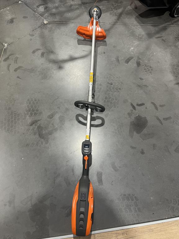HUSQVARNA 325iLK – Image 3