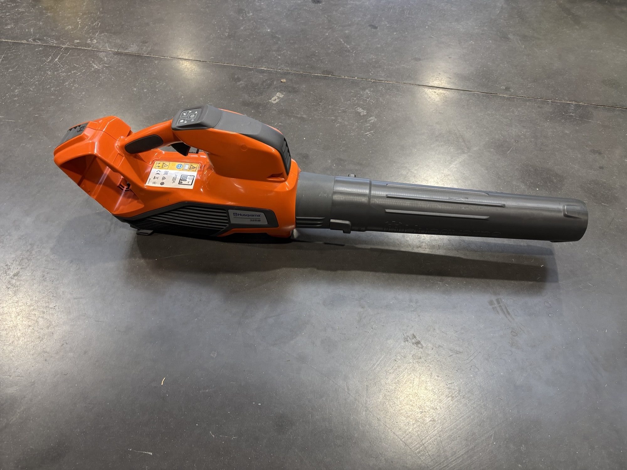 HUSQVARNA 325IB